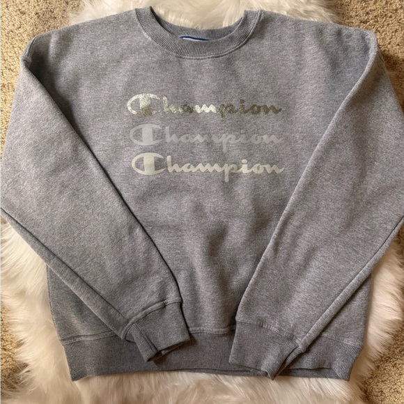 Women’s Champion Powerblend Relaxed Crewneck Sweatshirt - Picture 2 of 7